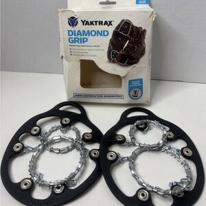 Yaktrax Diamond Grip Black Ice Traction Cleats for Men Size Small